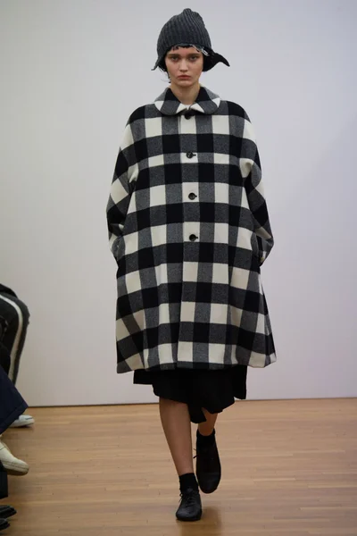 Look 33